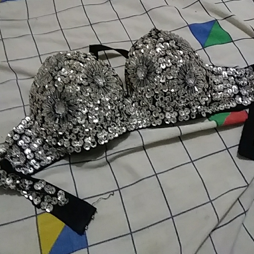 Bra